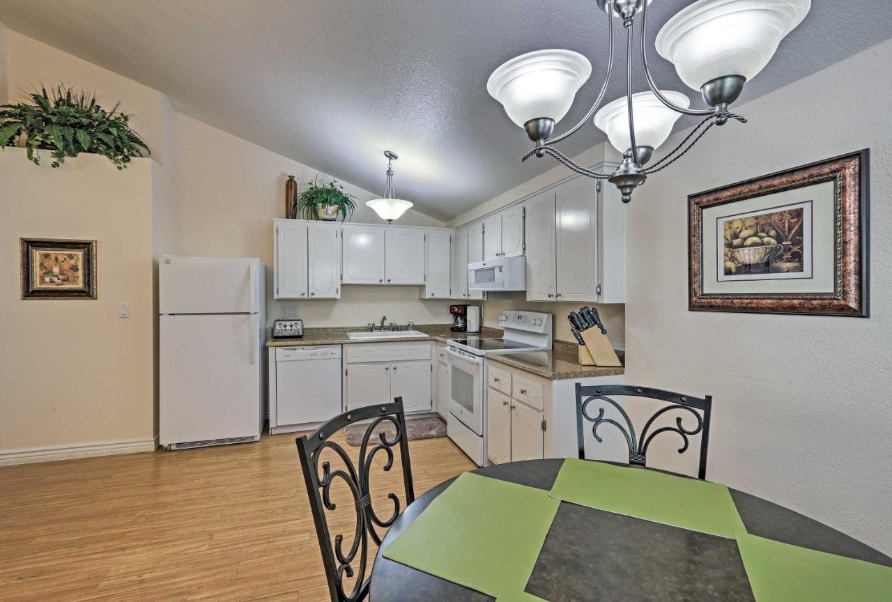 Flagstaff Townhome With Deck Easy Access Downtown! المظهر الخارجي الصورة